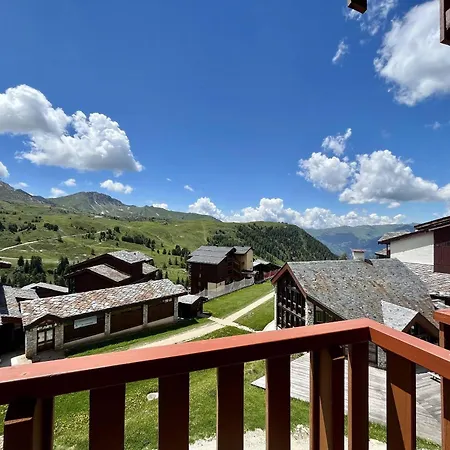 2 Pieces Avec Balcon A Belle Plagne, Parking Inclus - Fr-1-351-165 *