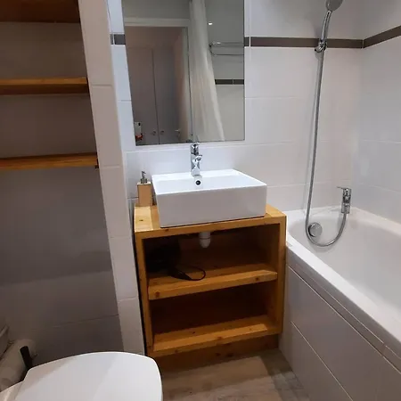 Apartment 2 Pieces Avec Balcon A Belle Plagne, Parking Inclus - Fr-1-351-165